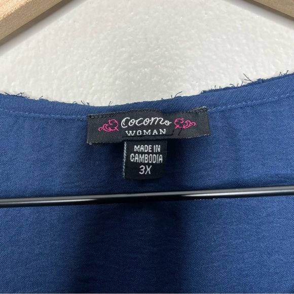 Cocomo Woman Top 3X Navy Blue Flutter Sleeve Henley Popover Blouse Stretch - Picture 2 of 7